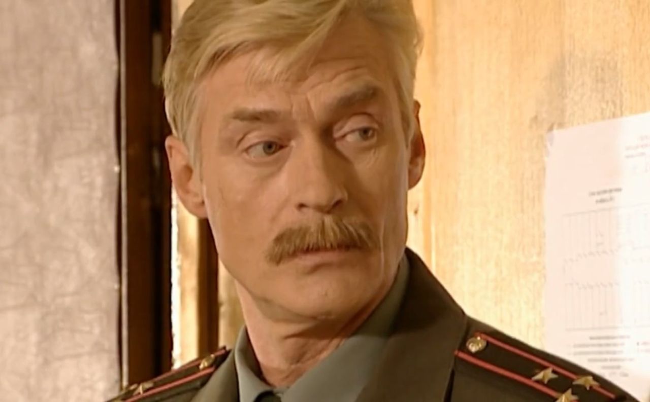 Борис Щербаков в роли генерала Бородина