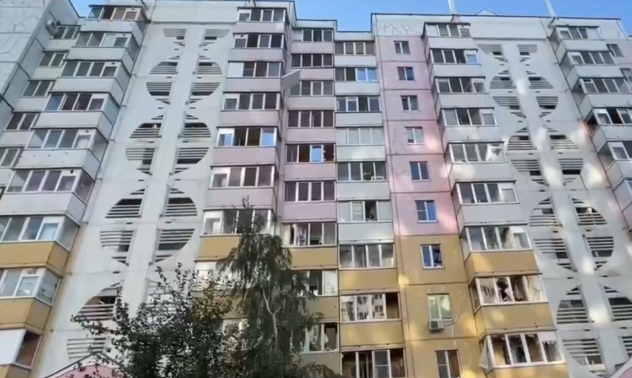 Восемь человек пострадали под утренним обстрелом Белгорода