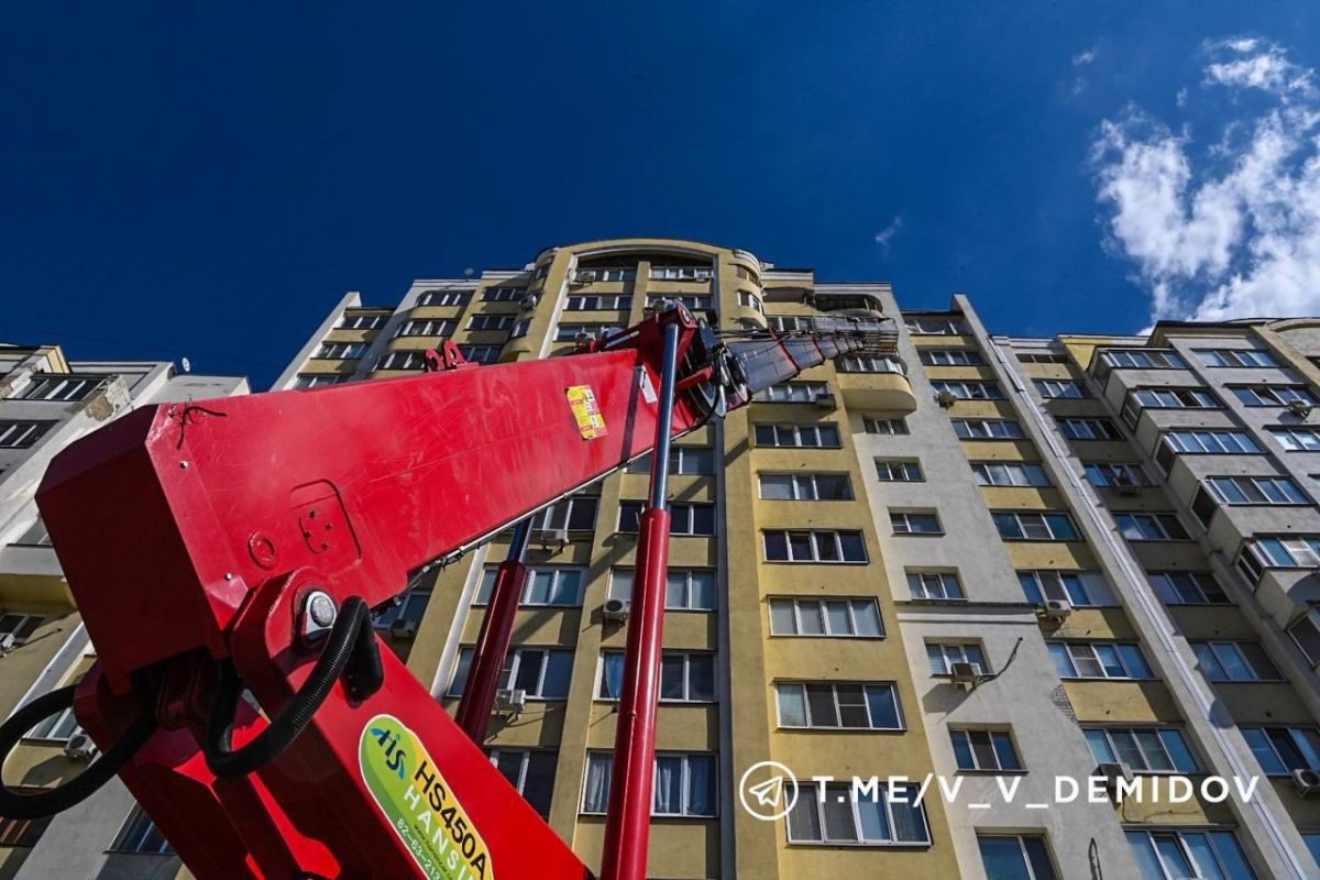 В Белгородской области посчитали число пострадавших квартир и машин под обстрелом в понедельник