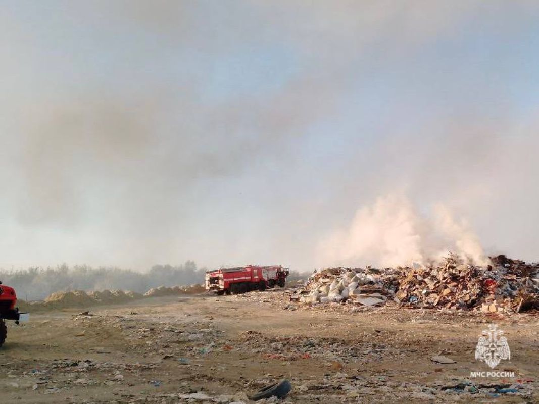 В Белгороде загорелся мусорный полигон