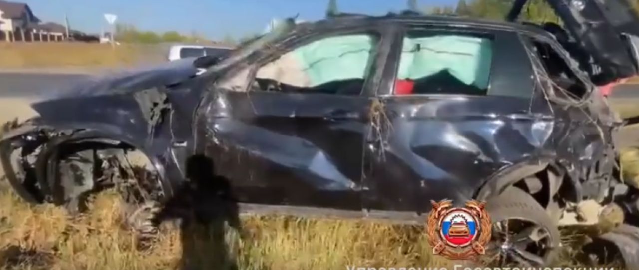 В Белгородской области молодой мужчина насмерть разбился на иномарке
