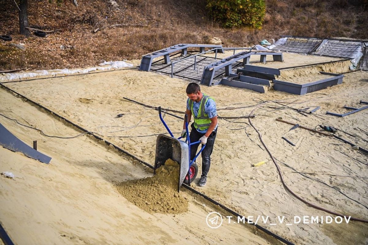 В Белгороде на Харгоре стартовало строительство скейтпарка