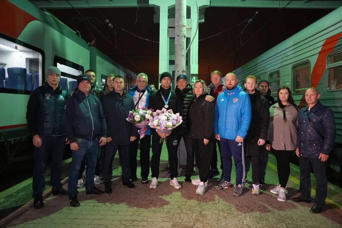 Белгородский спортсмен выиграл серебряную медаль чемпионата России по боксу