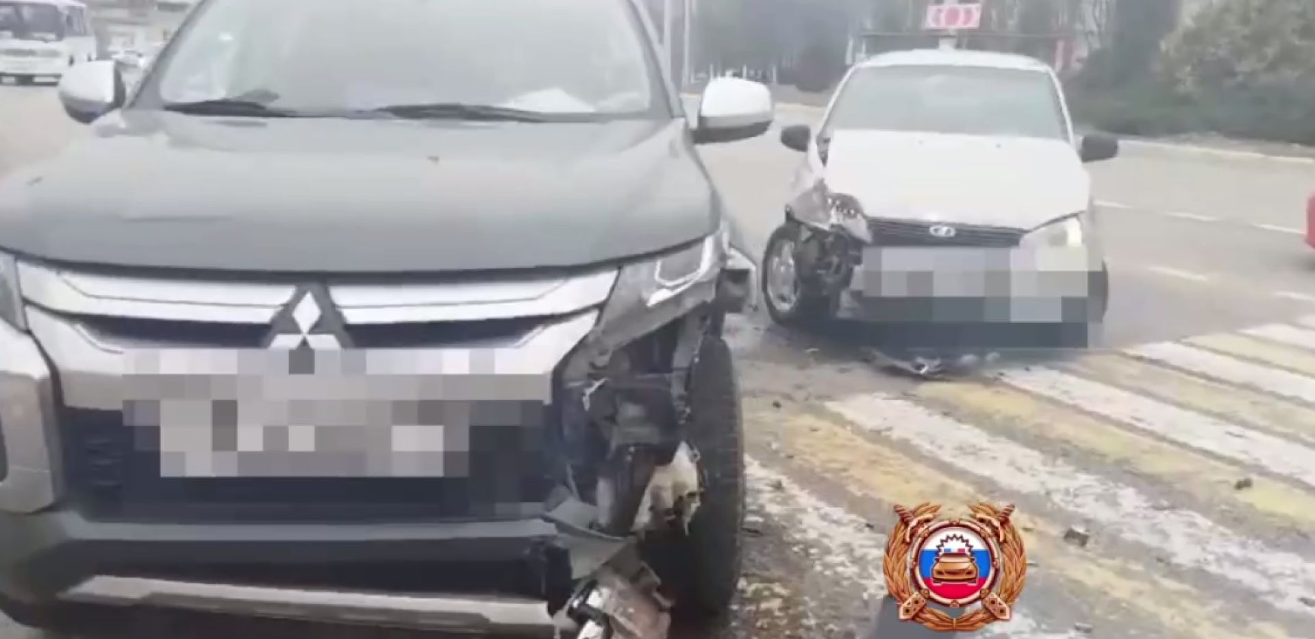 В Белгороде камера запечатлела столкновение машин на улице Губкина