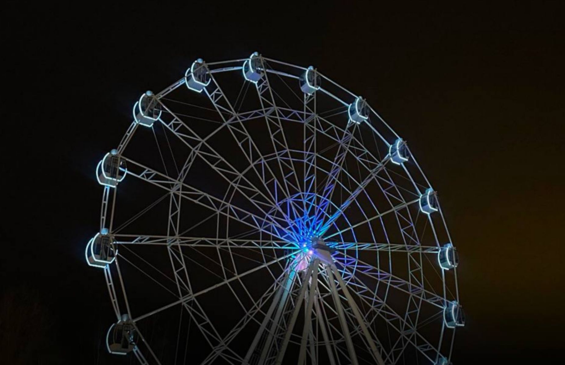 В Белгороде запустили колесо обозрения