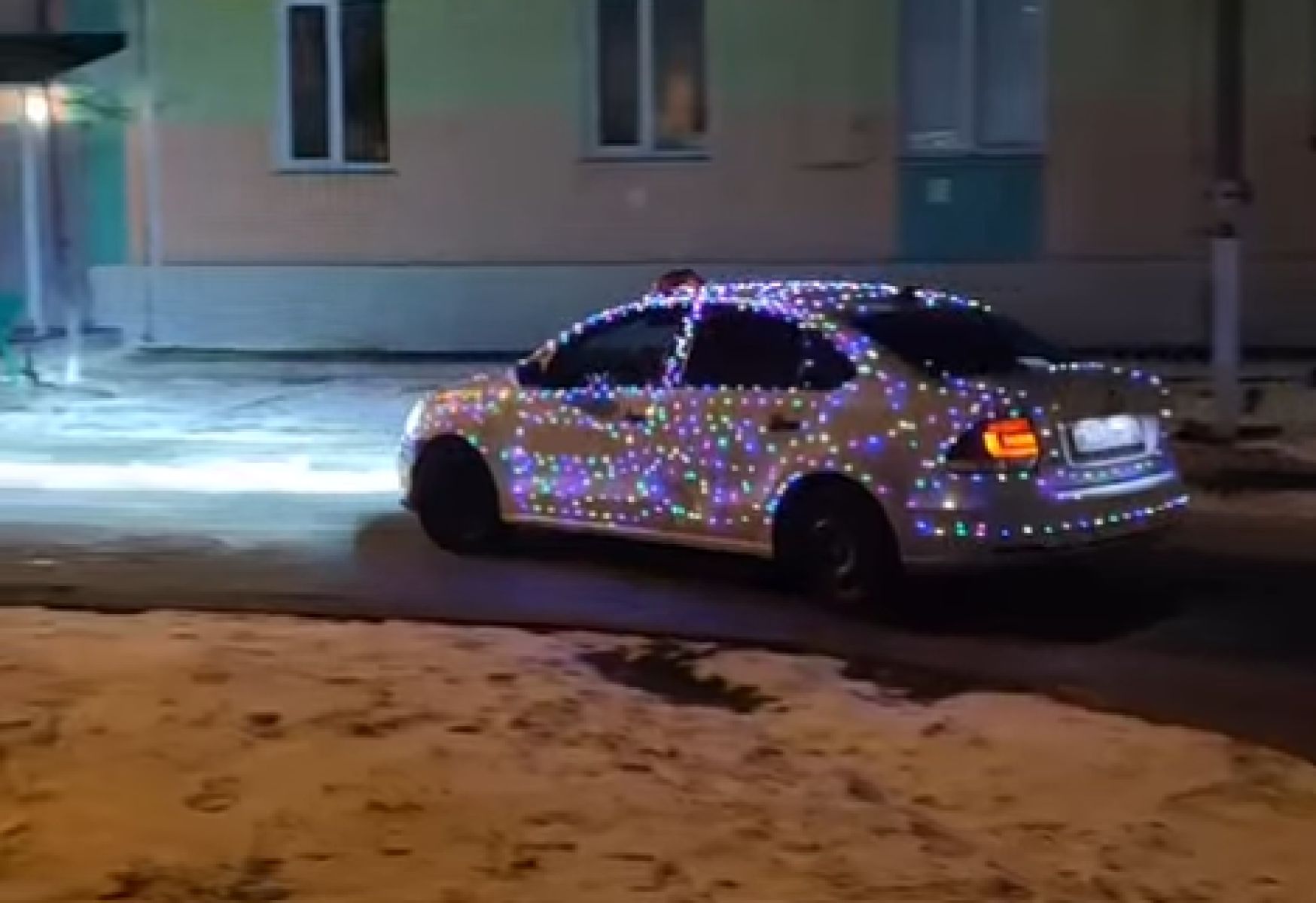 По Белгородской области курсирует новогоднее такси