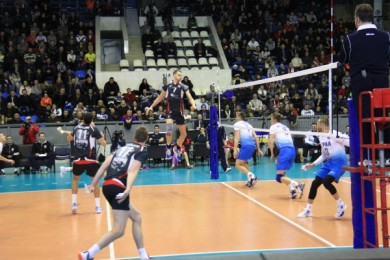 Белгородцы проиграли итальянцам в Лиге чемпионов