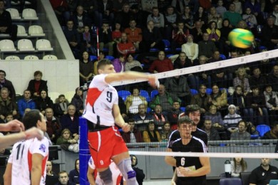 Волейболисты «Белогорья» обыграли «Енисей»