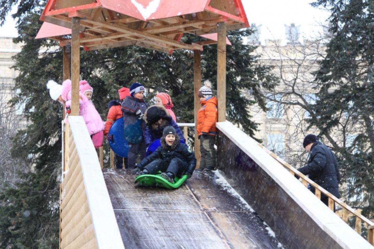 Белгородцы смогут выбрать для города новогодний слоган