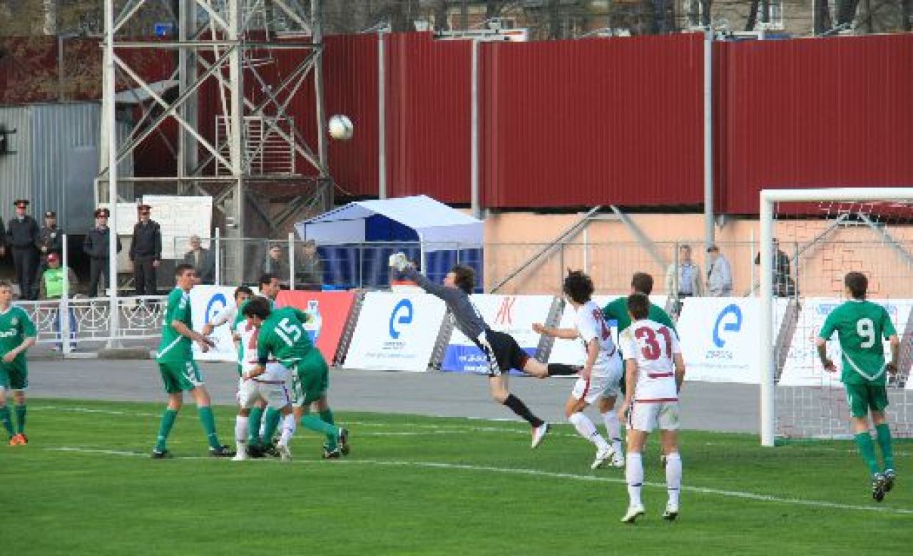 Белгородский «Салют» одержал победу в областном дерби