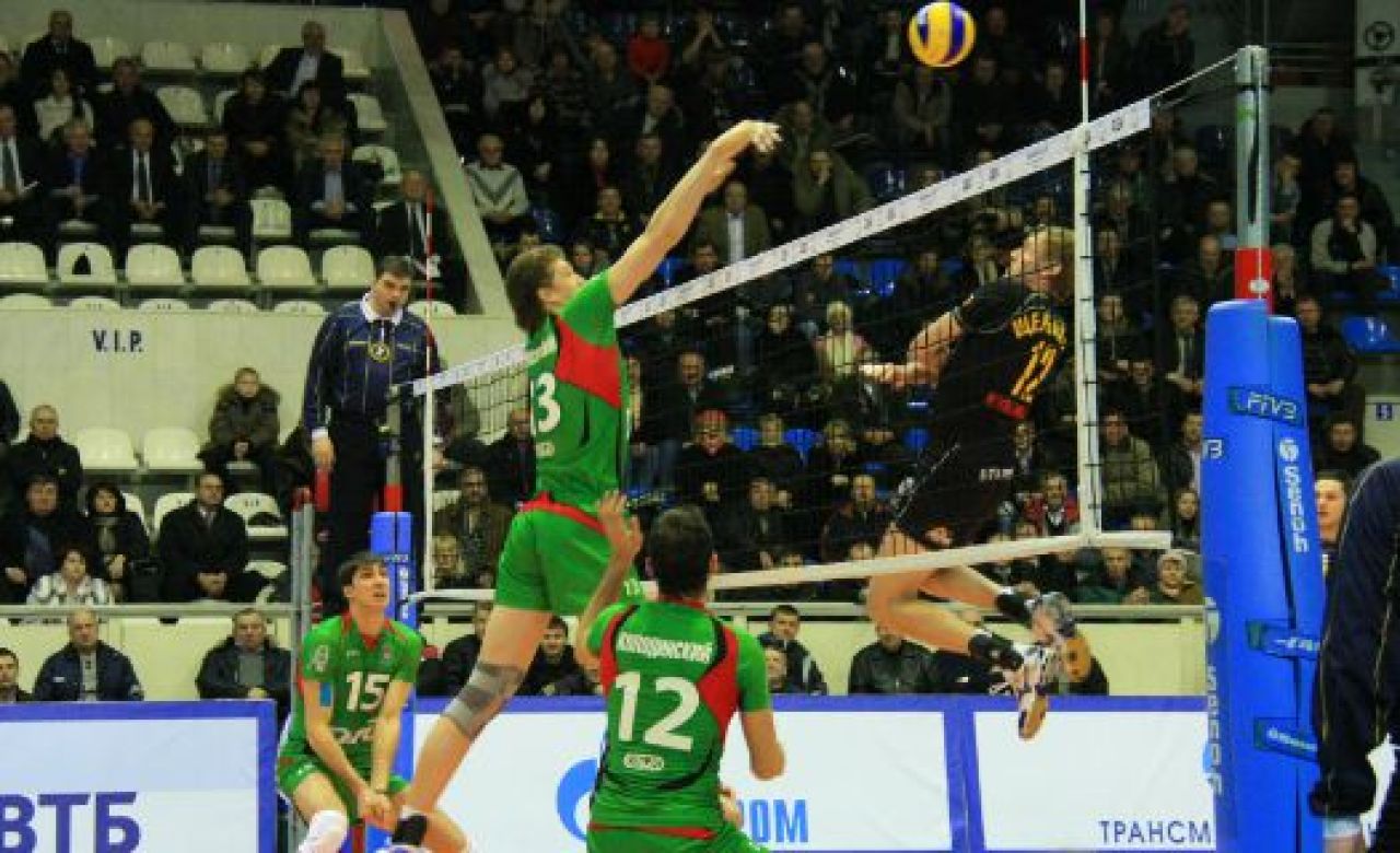 Волейбольный клуб «Белогорье» сыграет с чемпионом страны