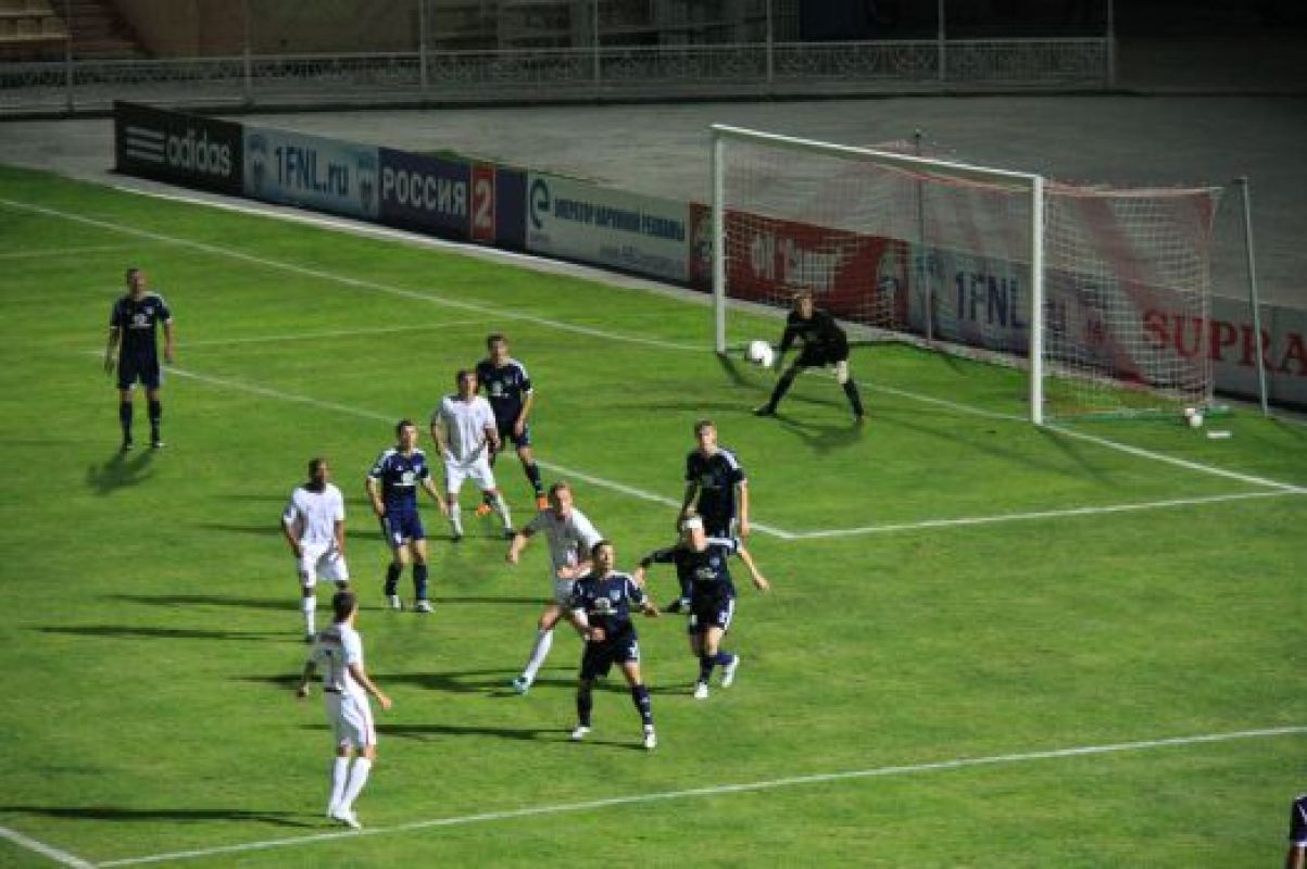 «Салют» проиграл клубу премьер-лиги