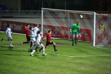 «У соперника было на одного игрока больше»