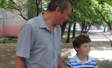 Мужчина попал под суд за то, что ударил школьника по голове