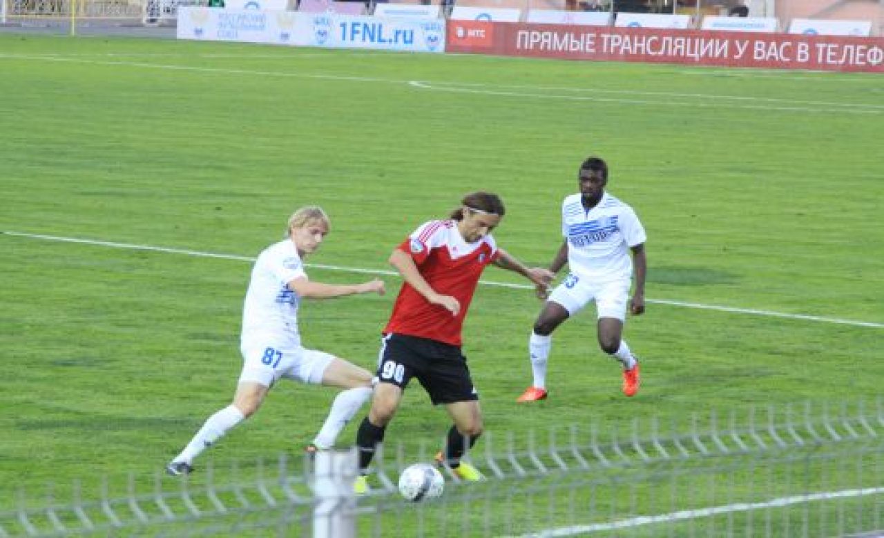«Салют» победил «Ротор» шестой раз подряд