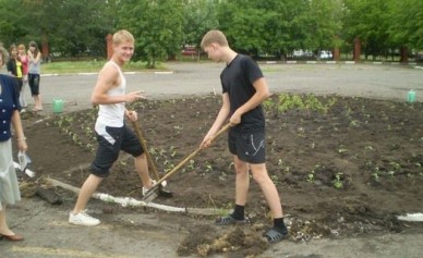 Белгородские школьники могут летом устроиться на работу
