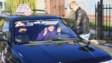 Обучение в автошколах подорожает в 2 раза