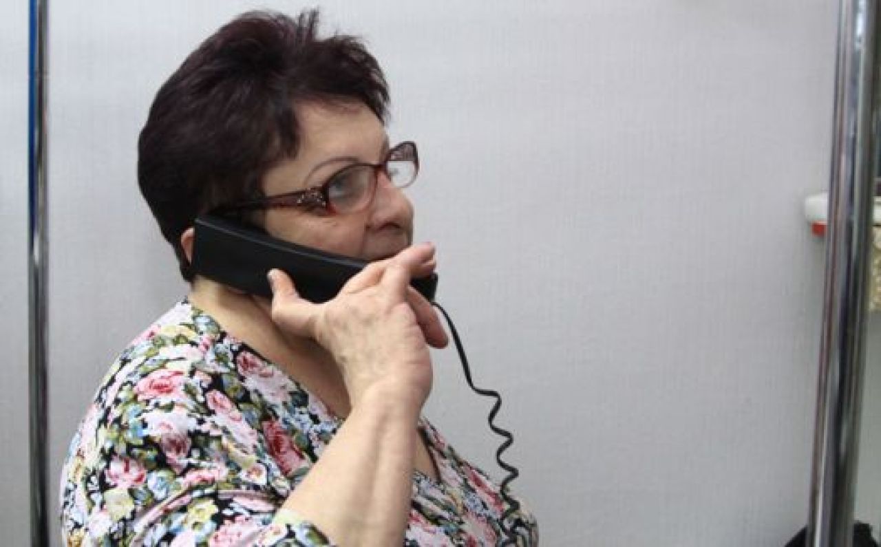 Женщина поверила звонившему ей «врачу» и была готова на всё ради спасения своей жизни