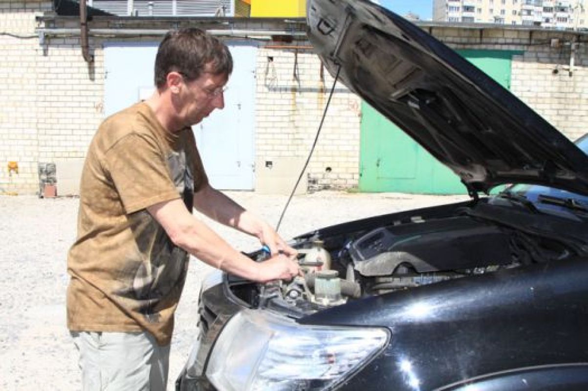 Владельцам гаражей придётся либо раскошелиться, либо оставить машину без крыши над головой