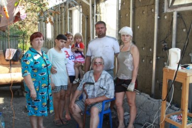 В Белгороде погорельцам с Шоссейной дали временное жильё