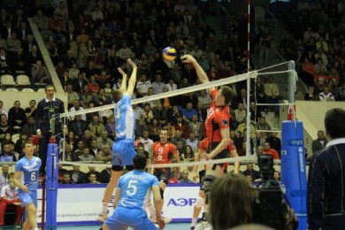 Волейболисты «Белогорья» одержали первую победу в первенстве России