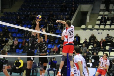 Волейболисты «Белогорья» победили в полуфинале Кубка России