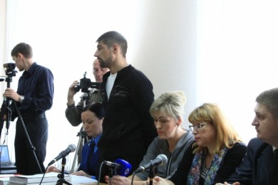 В Белгороде друг Евгения Вахтина требует с хирурга-боксёра компенсацию моральног...