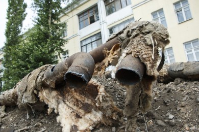 Старые водопроводные трубы в Грайвороне рабочие заменят за три года