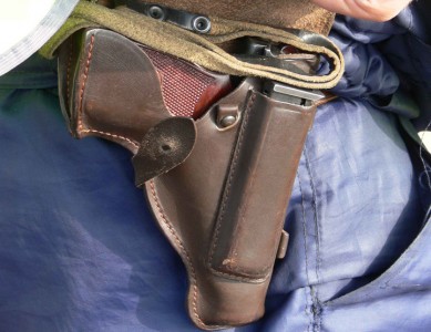 Алексеевцу, угрожавшему бывшей жене пистолетом, грозит два года тюрьмы