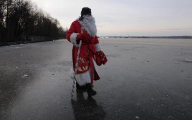 Роспотребнадзор посоветовал белгородцам не связываться с нелегальными Дедами Морозами