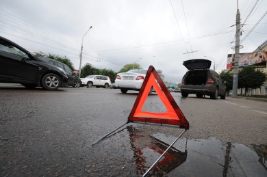 В центре Белгорода «Лэнд Крузер» сбил женщину на переходе