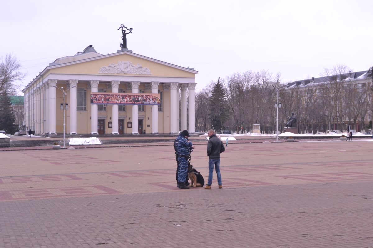 Белгородские депутаты запретили митинги на Соборной площади