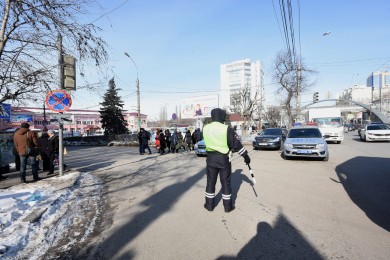 На белгородских дорогах останавливают машины должников по штрафам