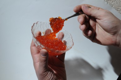 Белгородцы сообщили, что на Центральном рынке торгуют икрой несуществующих произ...