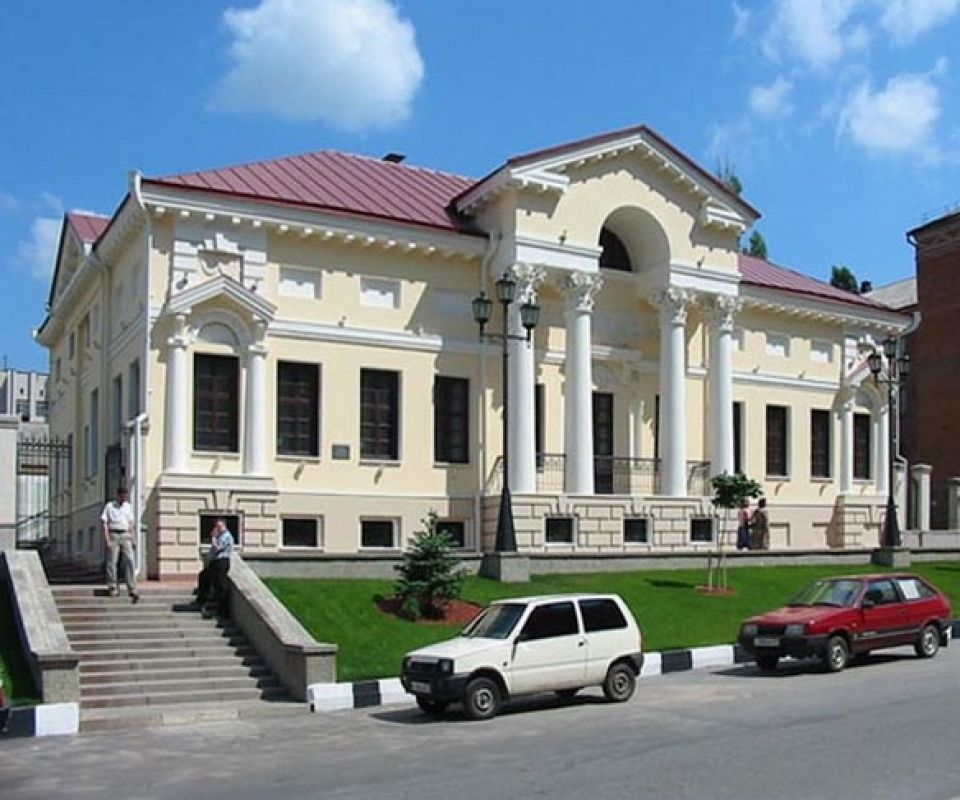 Белгородский музей. Дом купца Селиванова Белгород. Литературный музей Белгород. Дом купца Селиванова Белгородский литературный музей. Белгородский литературный музей Белгород.