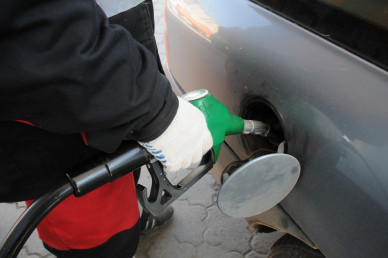Эксперты спрогнозировали рост цен на бензин до 2024 года