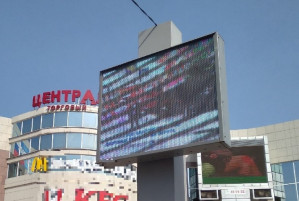 В центре Белгорода установили новый остановочный павильон